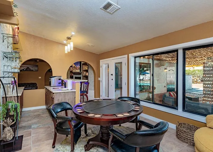 Villa Havasu Acoma - Pool, Spa, Game Room, Sleeps 16 Lake Havasu City