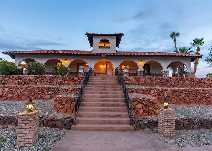 Villa Havasu Acoma - Pool, Spa, Game Room, Sleeps 16 *